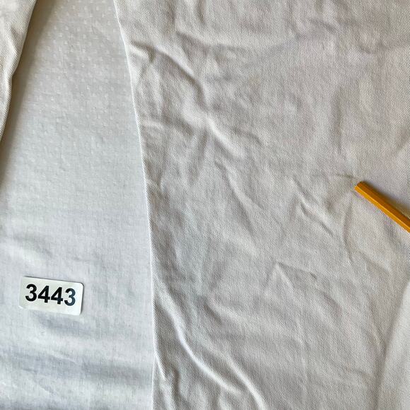 Q-Baby Women Slim Jeans size 17/18 x 34 White Mid Rise Stretch No Gap Waistband - Picture 12 of 12